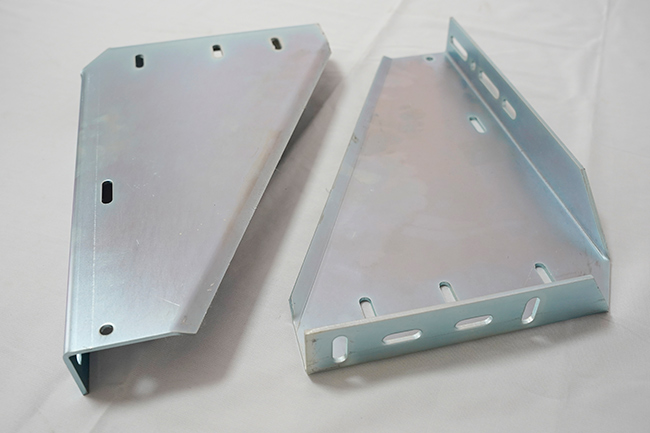 360-420Center Beam Bracket